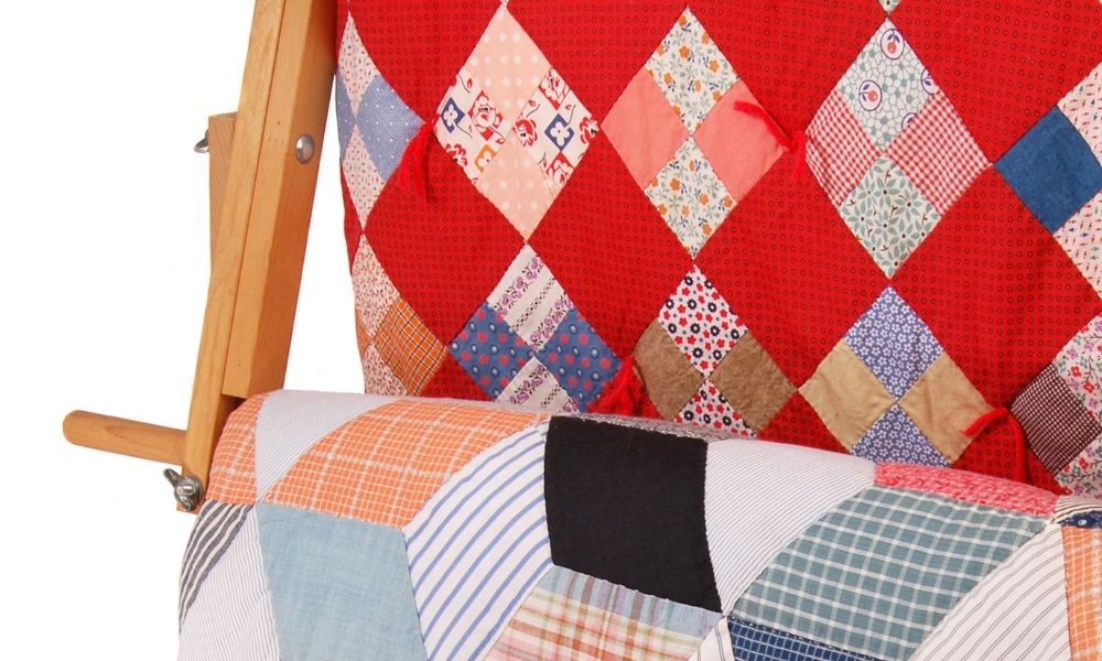 How Do Your Hang a Quilt on the Wall? 3 Techniques To Try - Lindley General Store