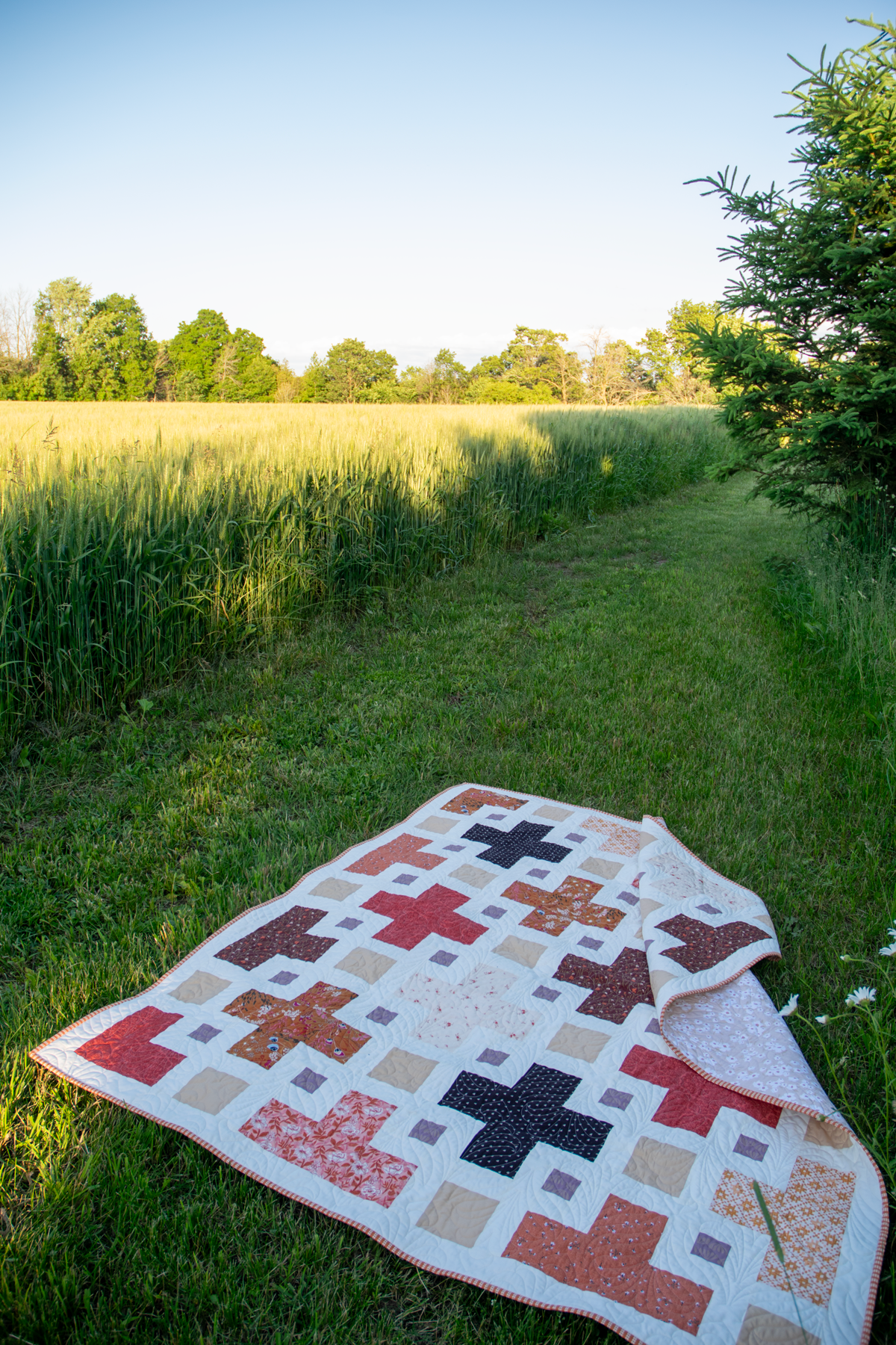 Amber Sunset Quilt Kit