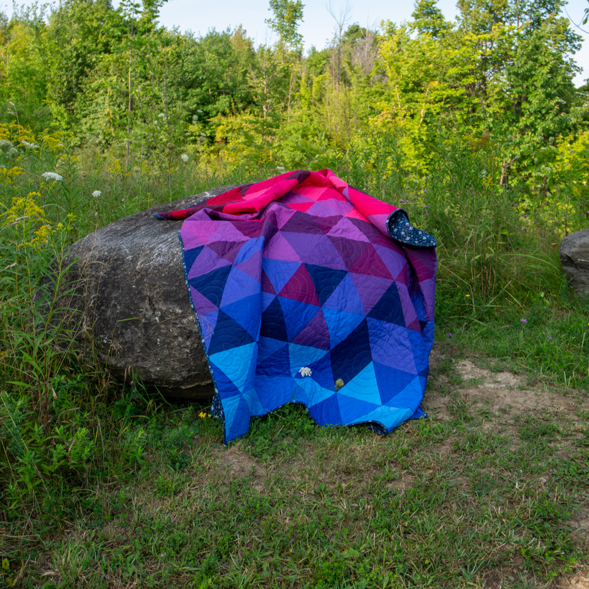 Robert KaufmanBerry Harvest Triangle Fade Fabric KitQuilt Kits