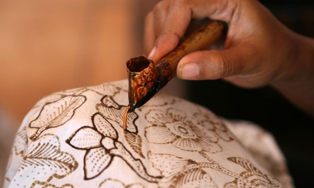 4 Uncommon Uses for Batiks That Might Shock You - Lindley General Store