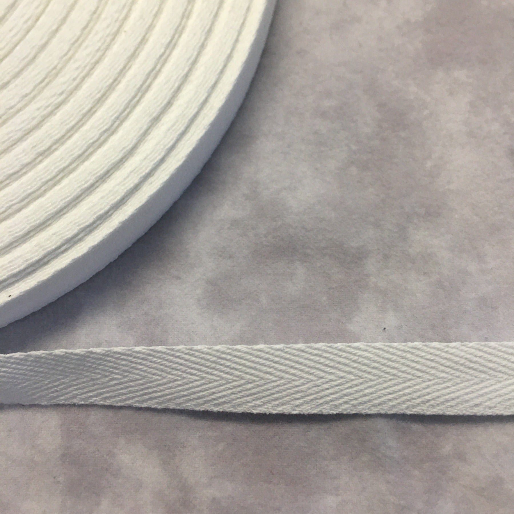 Heavyweight 5/8 inch twill tape white (4900966072365)